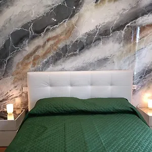 0541-guest-house-rimini.emilia-romagnahotels.net/