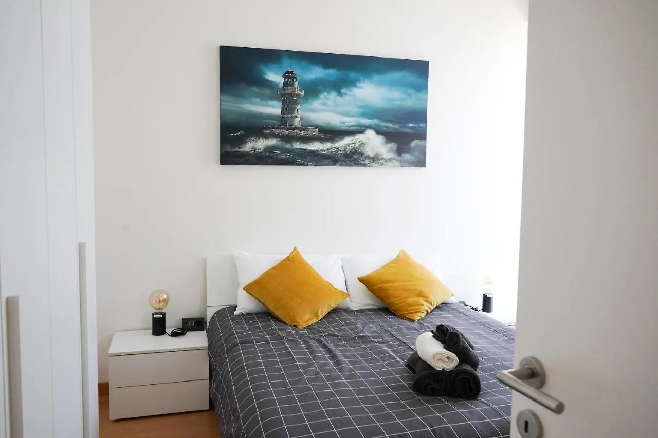 10 Min From The Airport-Wifi-Free Parking Daire Samarate